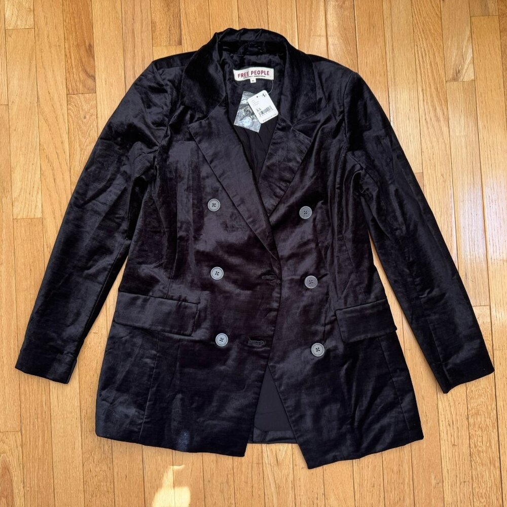 Free People Velvet Double-Breasted Blazer (Coat) – Size XS – Black – NWT